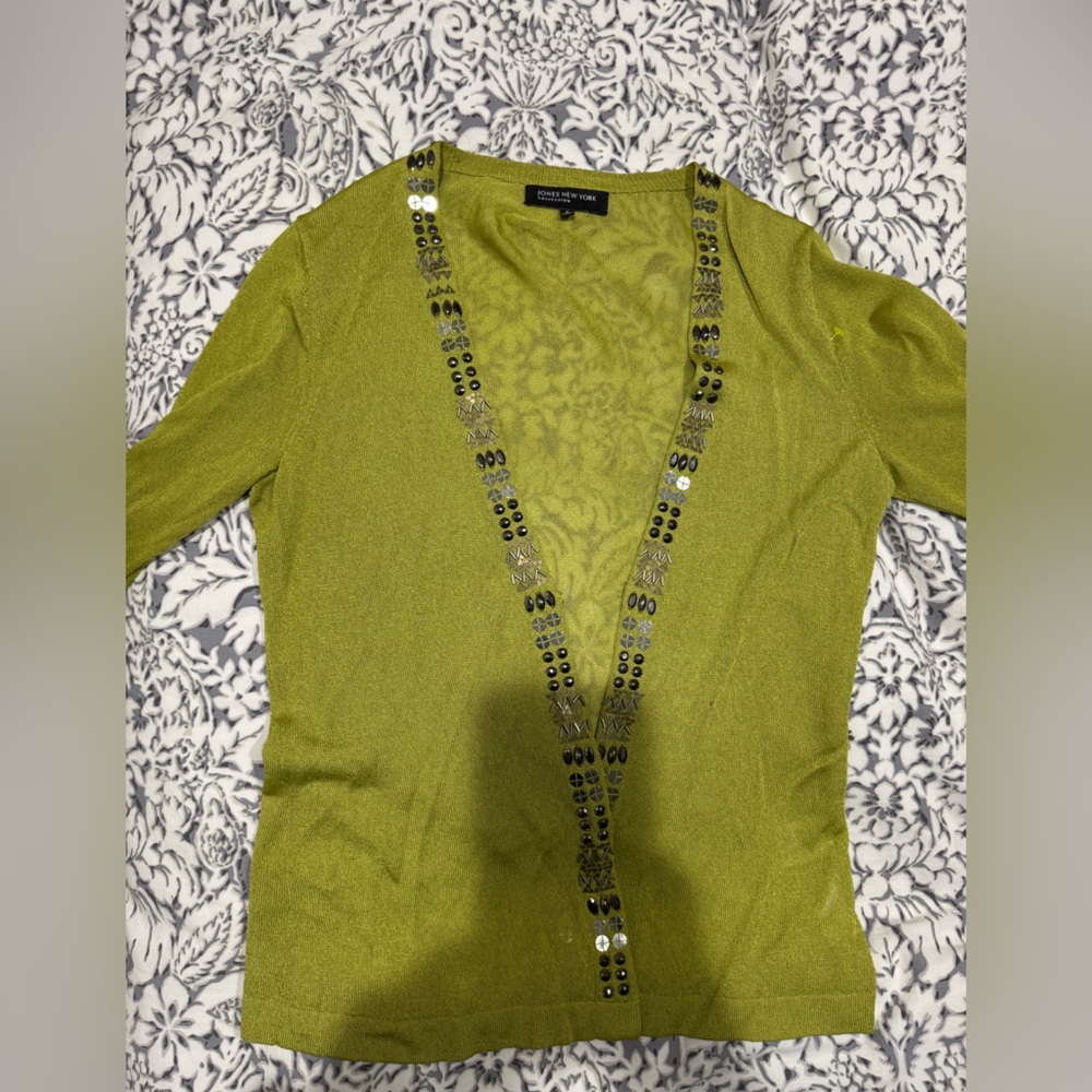 Jones New York pistachio Green Cardigan with Embellishments size S - fits M too - Picture 6 of 12